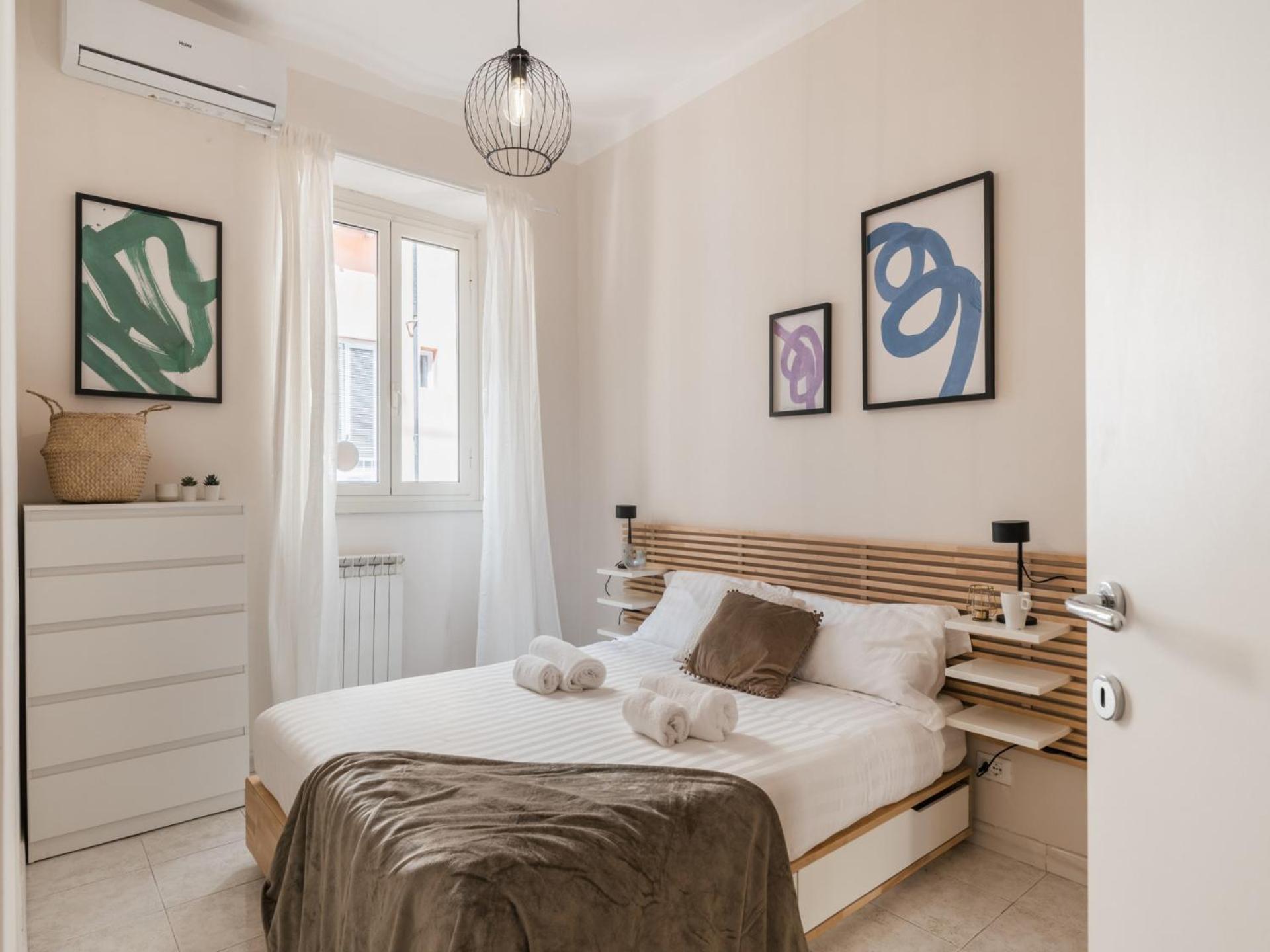 The Best Rent - Spacious One-Bedroom Apartment Near Colosseum 罗马 外观 照片
